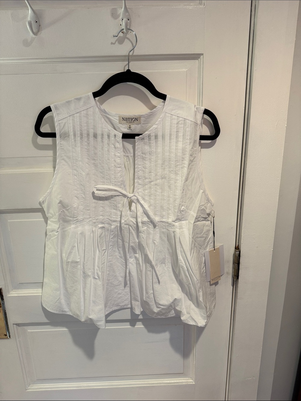 Nation LTD White Sleeveless Tie-Front Pintuck Camisole